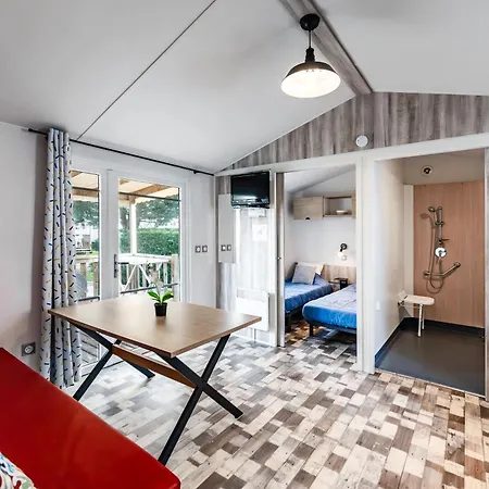 캠프장 Les Violettes 라포트 쉬르메르