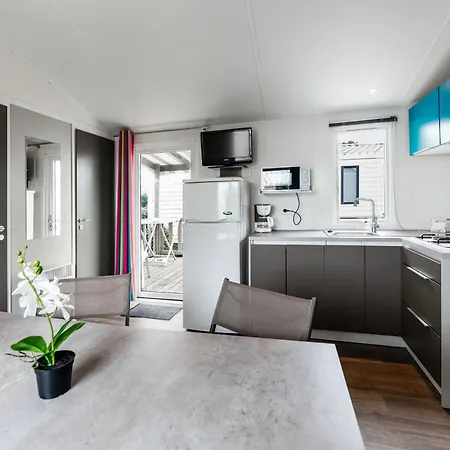 Les Violettes Camping 4*