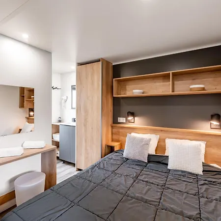 캠프장 Les Violettes